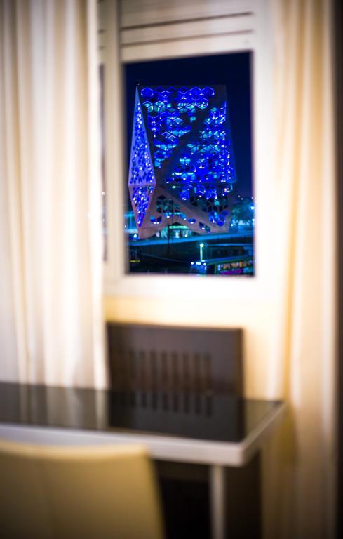 Hotel Vina De Italia コルドバ エクステリア 写真